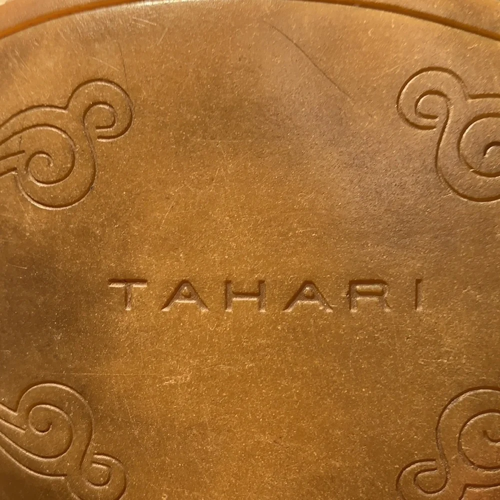 Tahari Gloria cream and navy cap toe flats - Picture 8 of 8